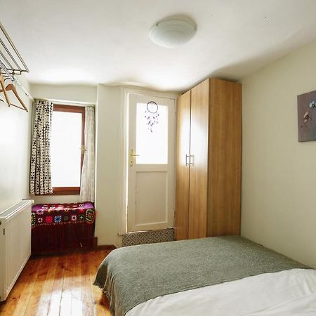 Superb Flat With Backyard In Cihangir Beyoglu Istanbul Exterior foto